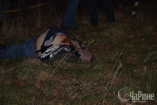 Чорним по Білому