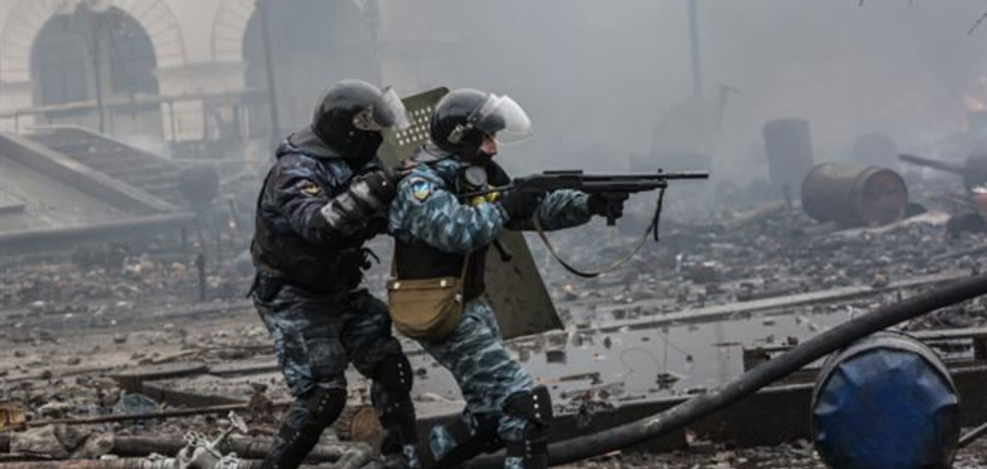 Втекли до Росії колишні 'беркутівці' хочуть служити ближче до Януковича