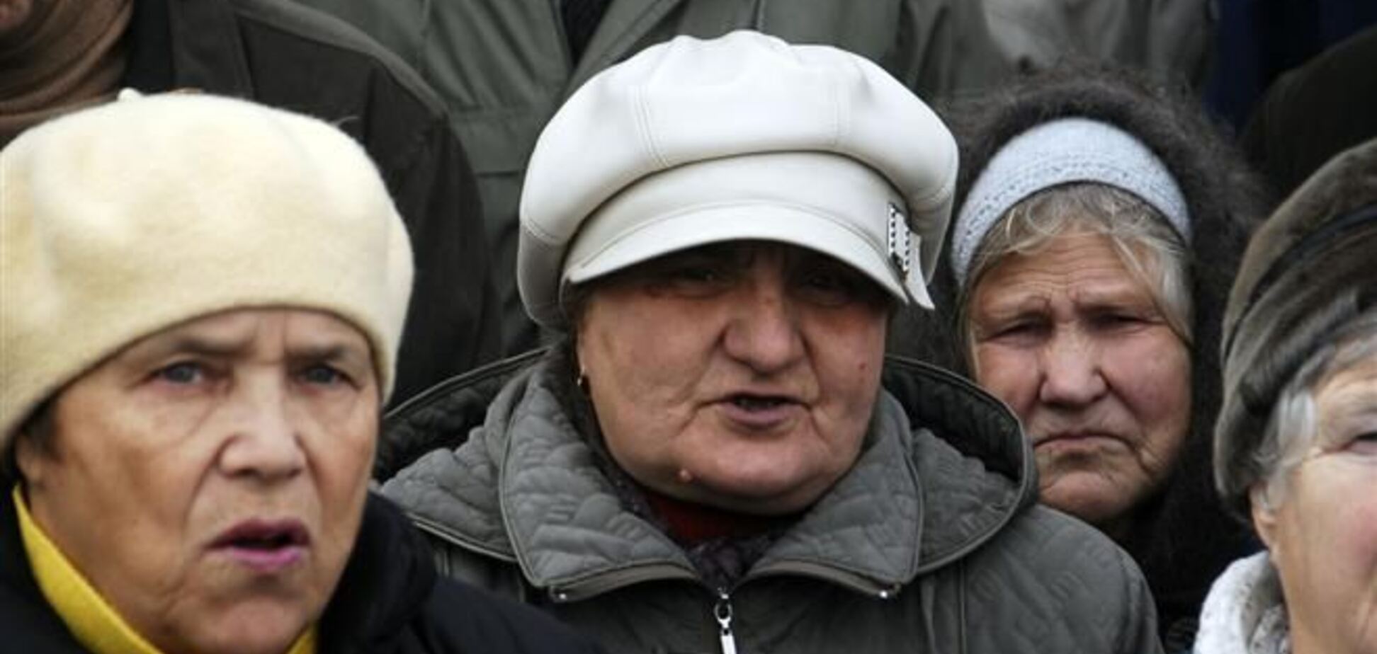 Кримські пенсіонери розчаровані - їм пенсії так і не підвищили