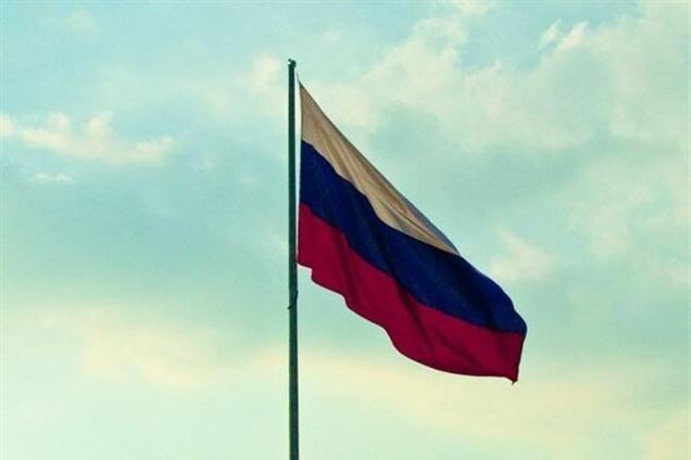 Оккупанты хвастаются, что российские флаги подняты во всех воинских частях Крыма