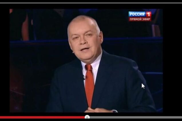 Киселев начал заикаться после вопроса о поездке в Амстердам