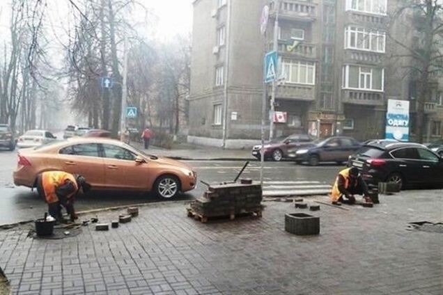 Украинские бизнесмены готовы скинуться деньгами на ремонт центра столицы