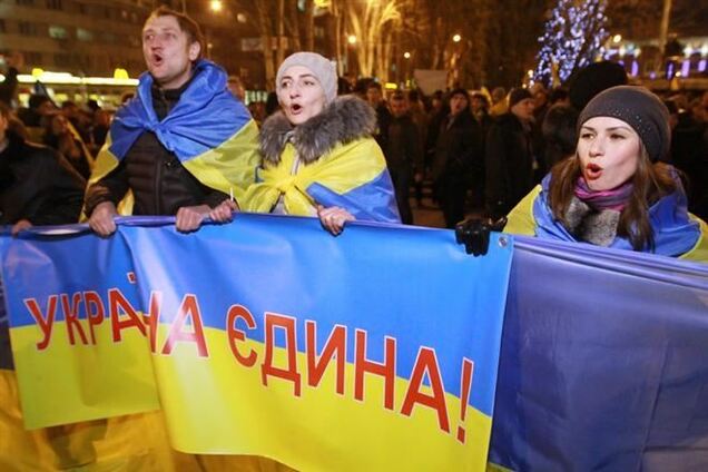 Всего 6% украинцев поддерживают отделение Крыма от Украины – опрос