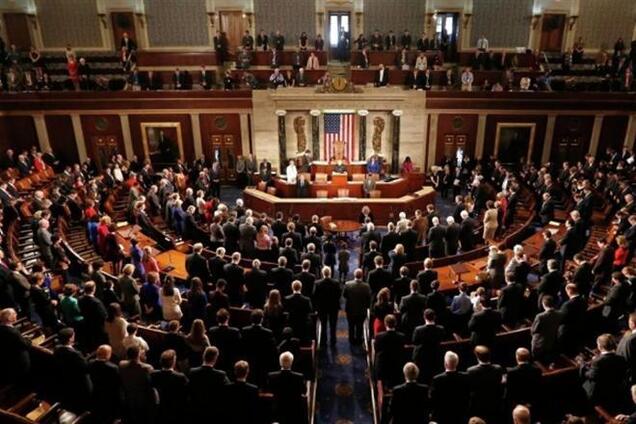 Конгресс США одобрил финпомощь Украине в $1 млрд и санкции против РФ