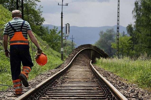 Россия решила построить железную дорогу в обход Украины