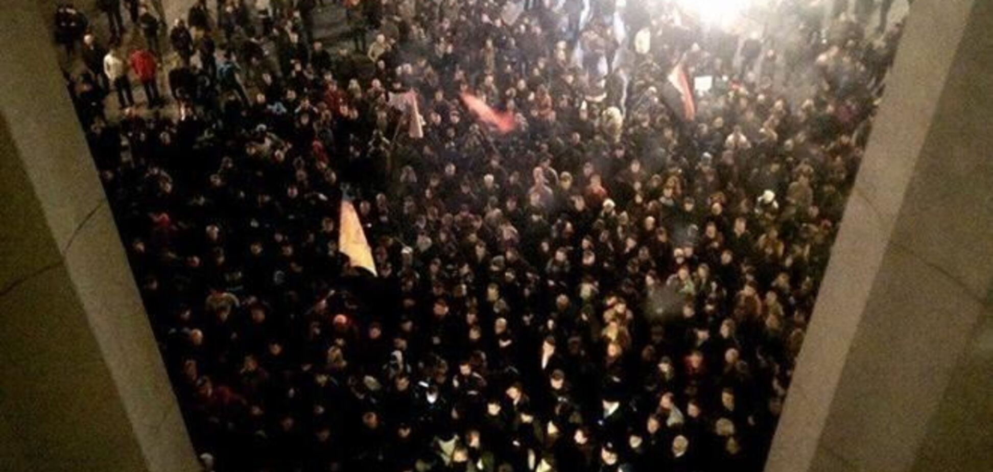 'Правий сектор' продовжить акцію під ВР з вимогою відставки Авакова