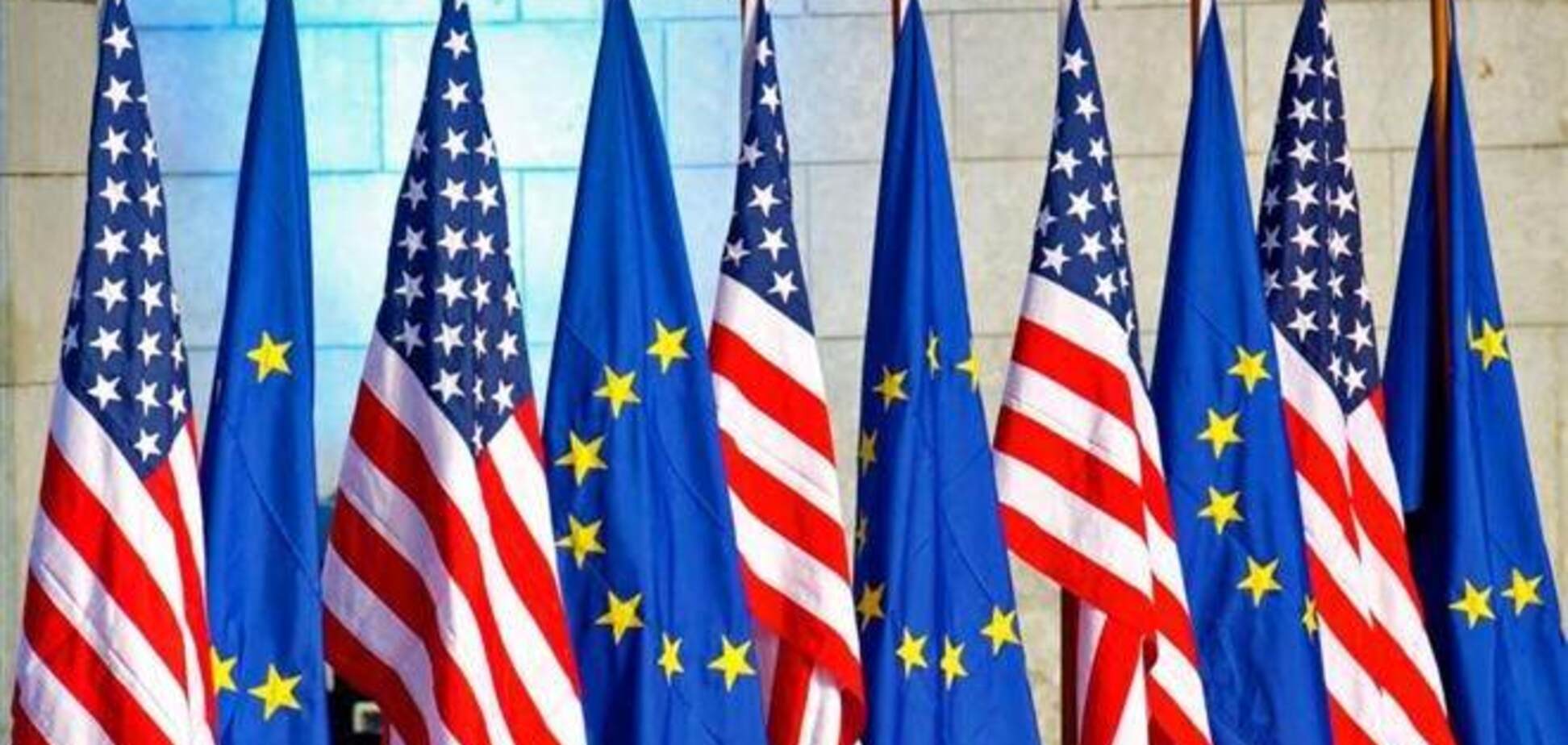 США и ЕС осудили штурм ВР 'Правым сектором'