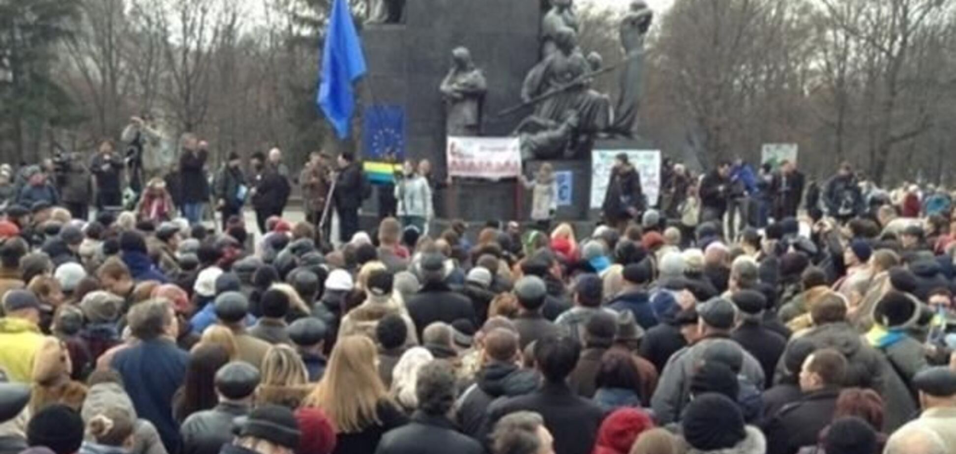 У Харкові Майдан і Антимайдан вирішили дружити проти провокаторів