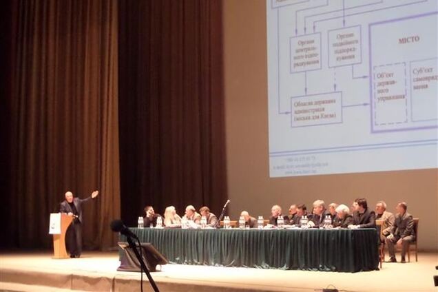 Відродження Києва почнеться з територіальної громади?