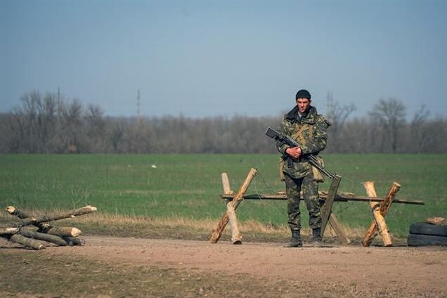 Российские оккупанты продолжают удерживать в плену украинских военных