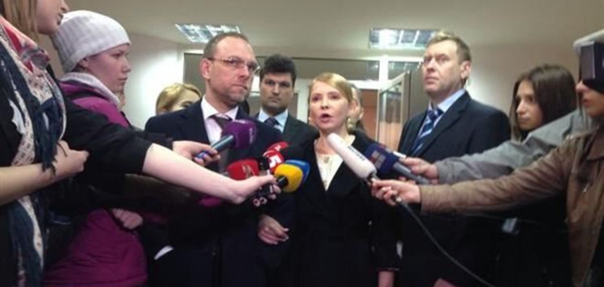 ЦИК зарегистрировала Тимошенко и Порошенко кандидатами в президенты