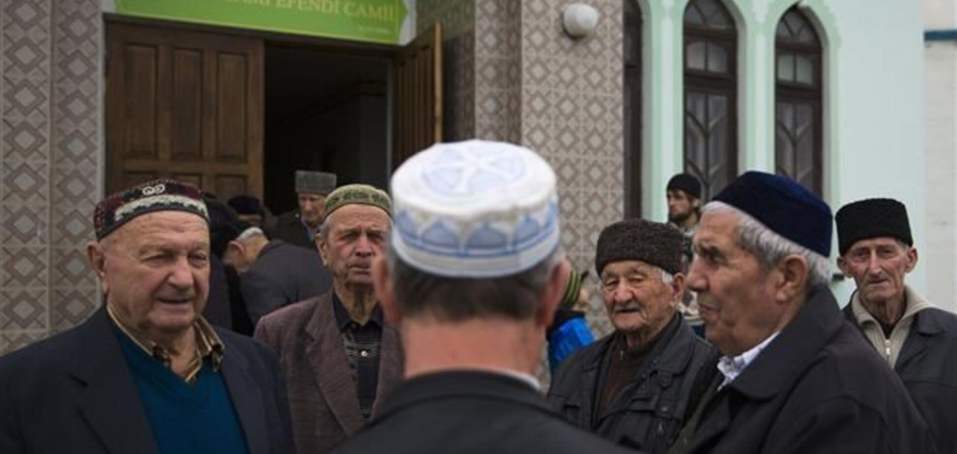 Сегодня крымские татары определятся с собственным референдумом 