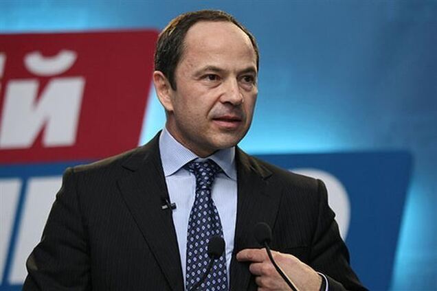 Тигипко подумывает выйти из Партии регионов