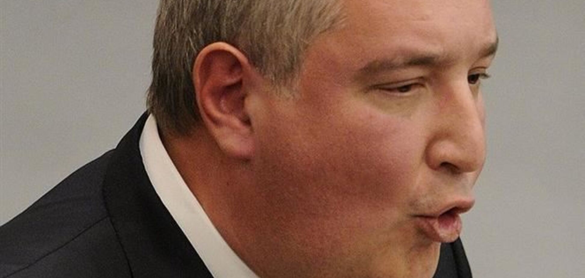 Рогозин хочет расширить 'империю' за счет русских за рубежами РФ