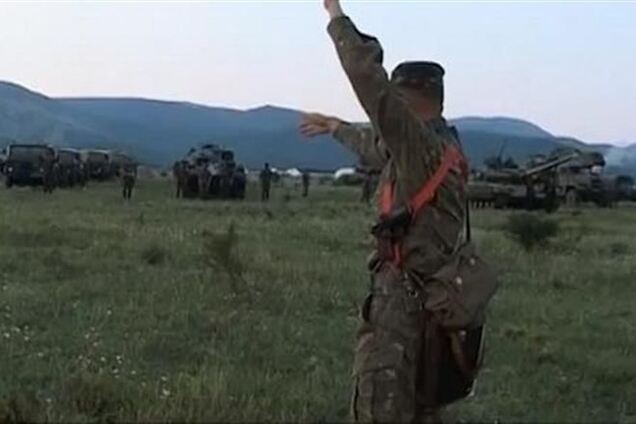 У мережі з'явилося відео, на якому кримська піхота демонструє своє вміння й озброєння