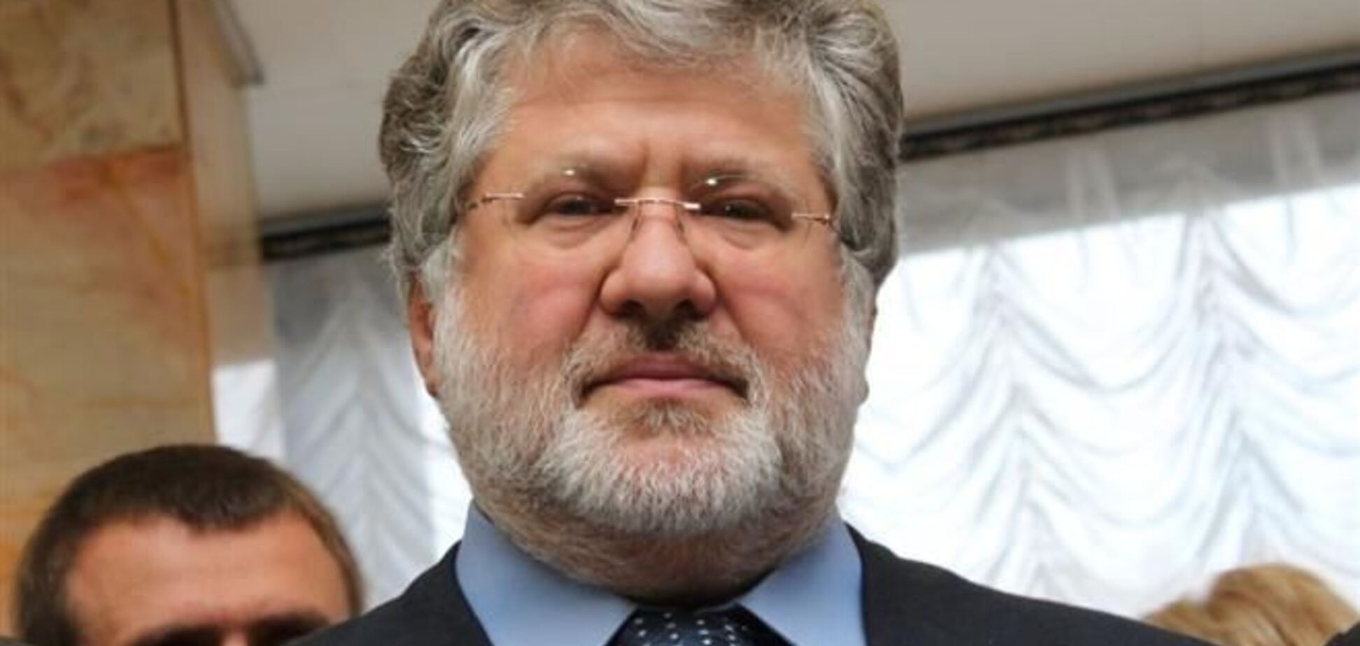 Коломойский: у нас был большой шизофреник, а там маленького роста шизофреник