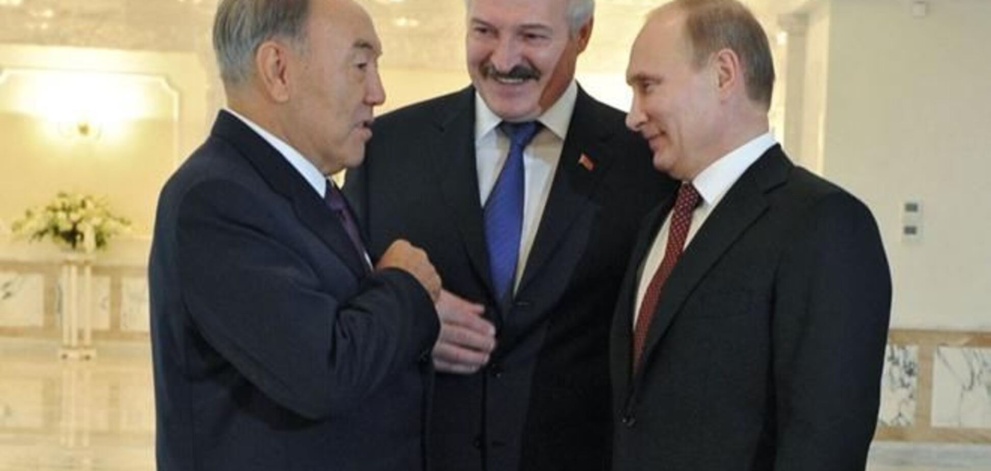 Путін обговорив з Назарбаєвим і Лукашенком ситуацію в Україні