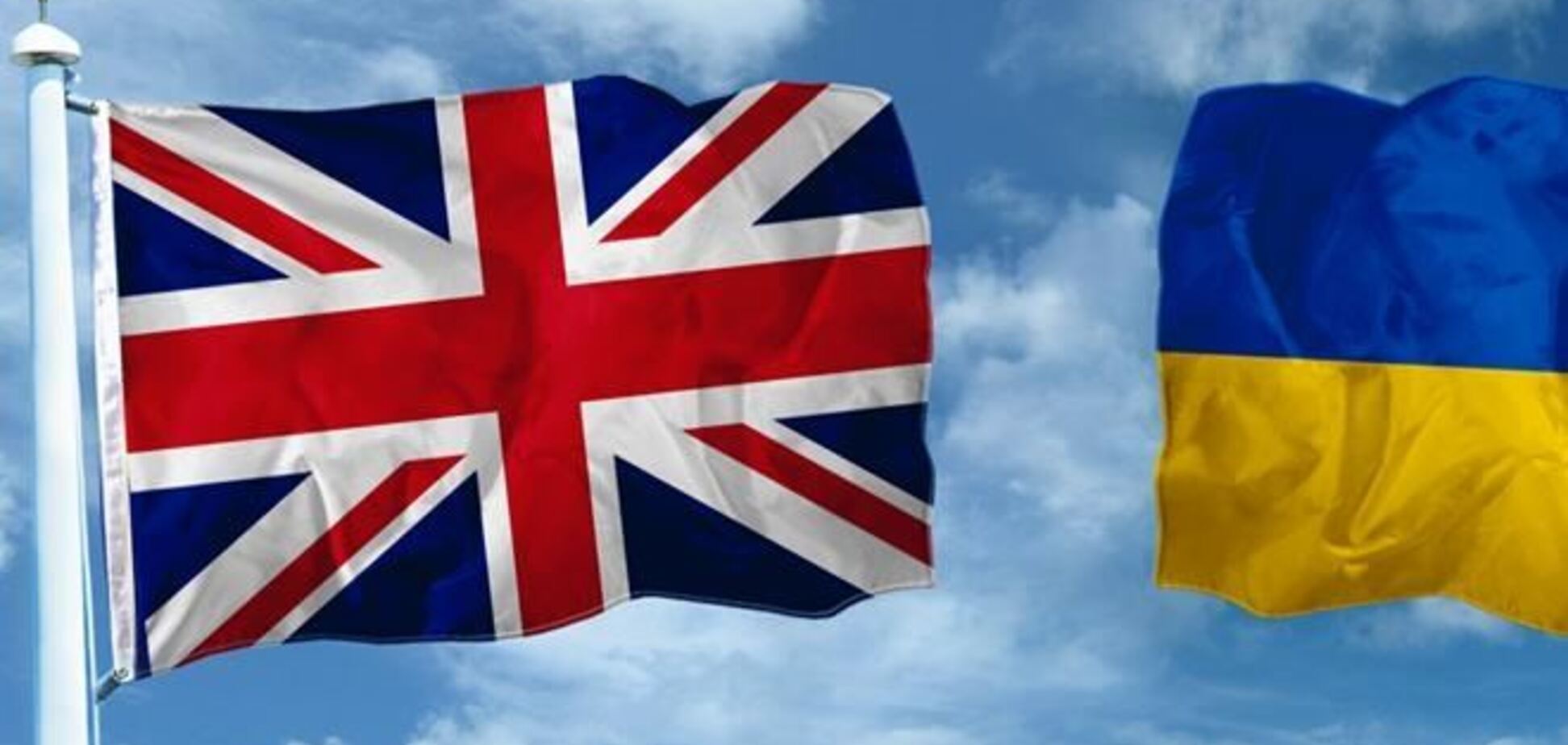 Великобритания выделяет Украине 10 млн фунтов стерлингов – Уильям Хейг