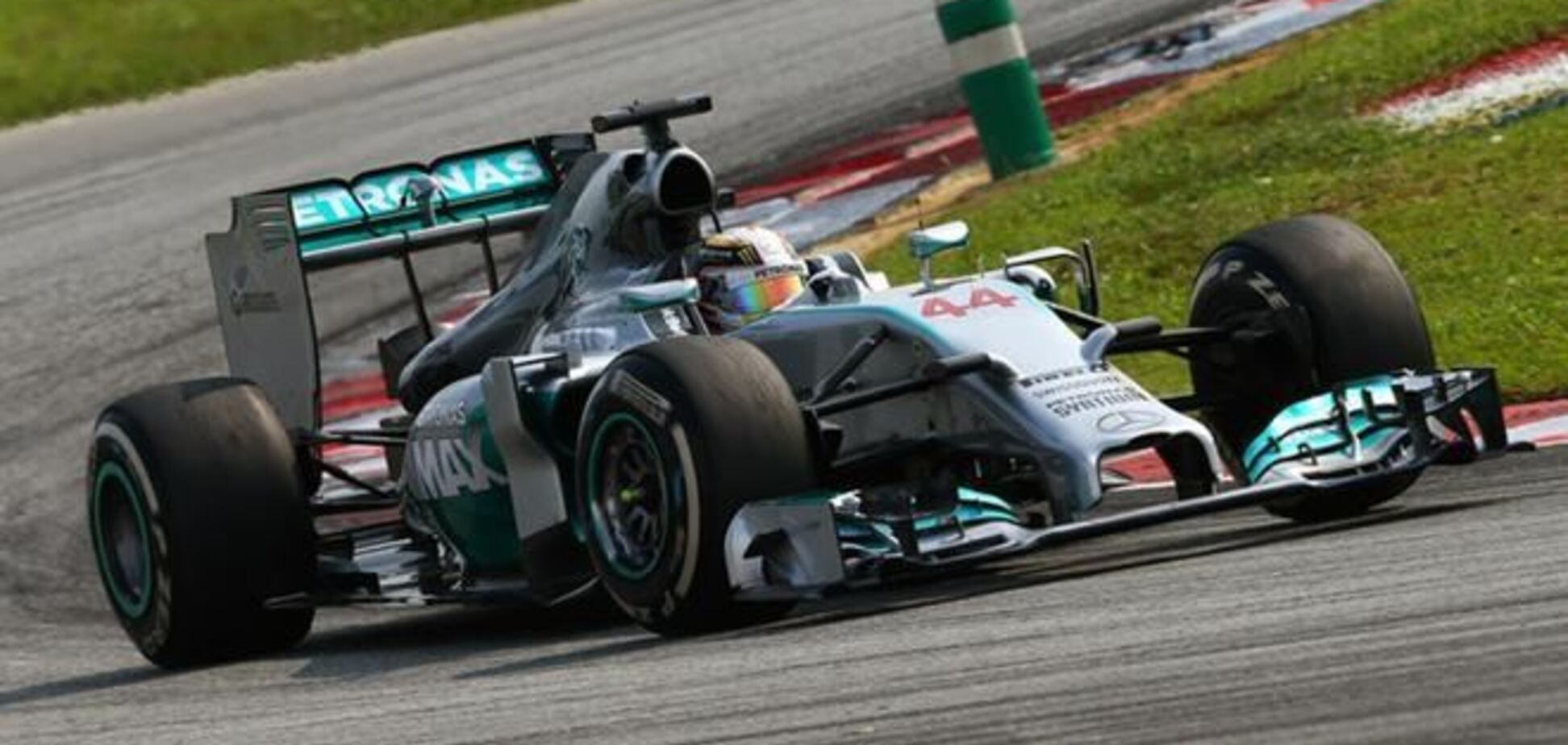 Хэмилтон выиграл Гран-при Малайзии