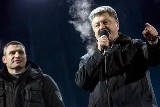 На объявленное без политиков вече на Майдане пришли Кличко и Порошенко