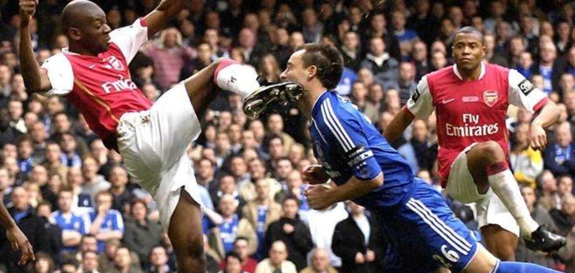 Краш-тесты на футбольном поле. 10 жутких столкновений, наподобие случая с Гусевым и Бойко