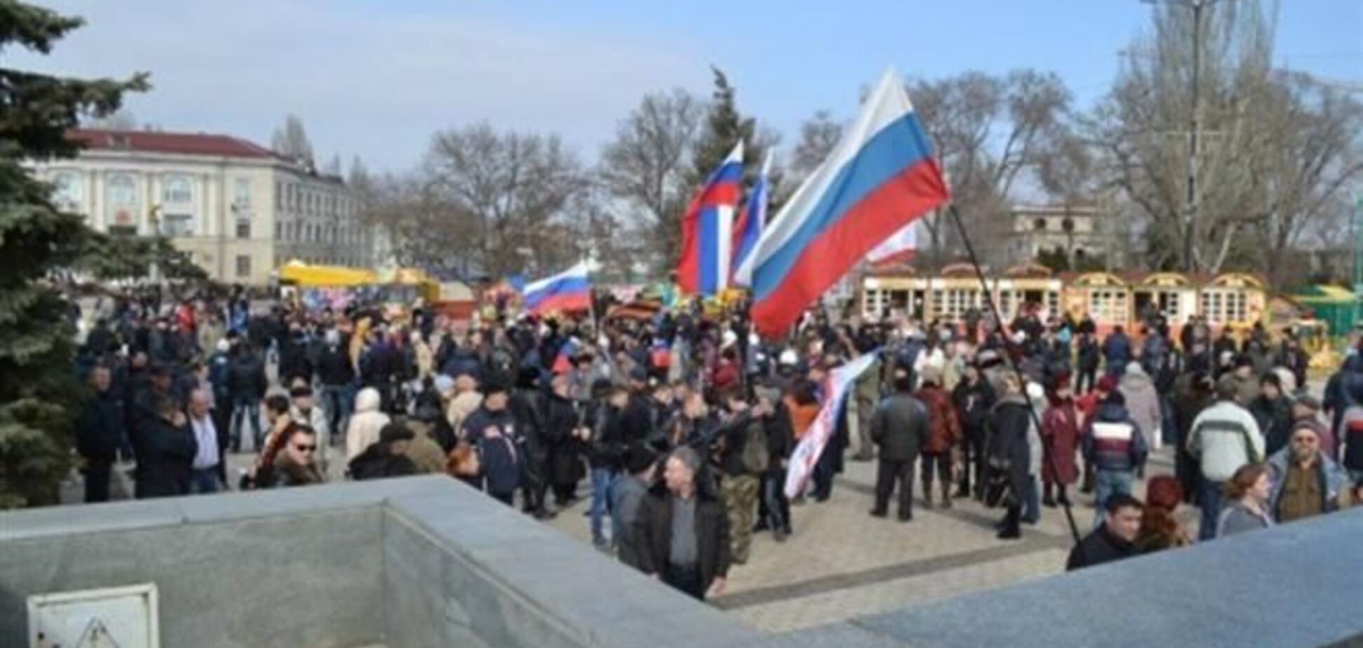 Активисты 'Русского единства' в Керчи отказались подчиниться законам РФ