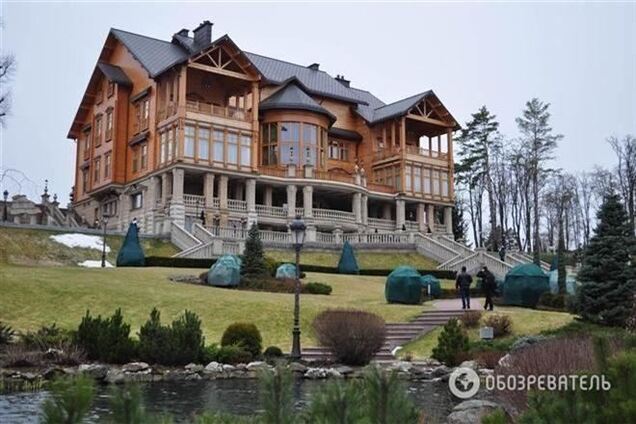 Приближенные Януковича покупали землю под Межигорьем в 10 раз дешевле рыночной цены 