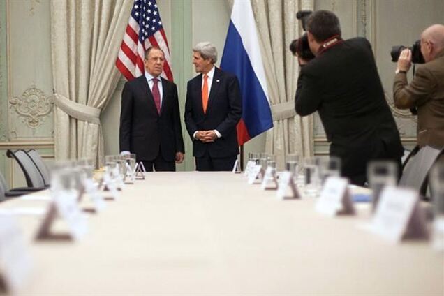 Лавров обсудил с Керри ситуацию в Украине