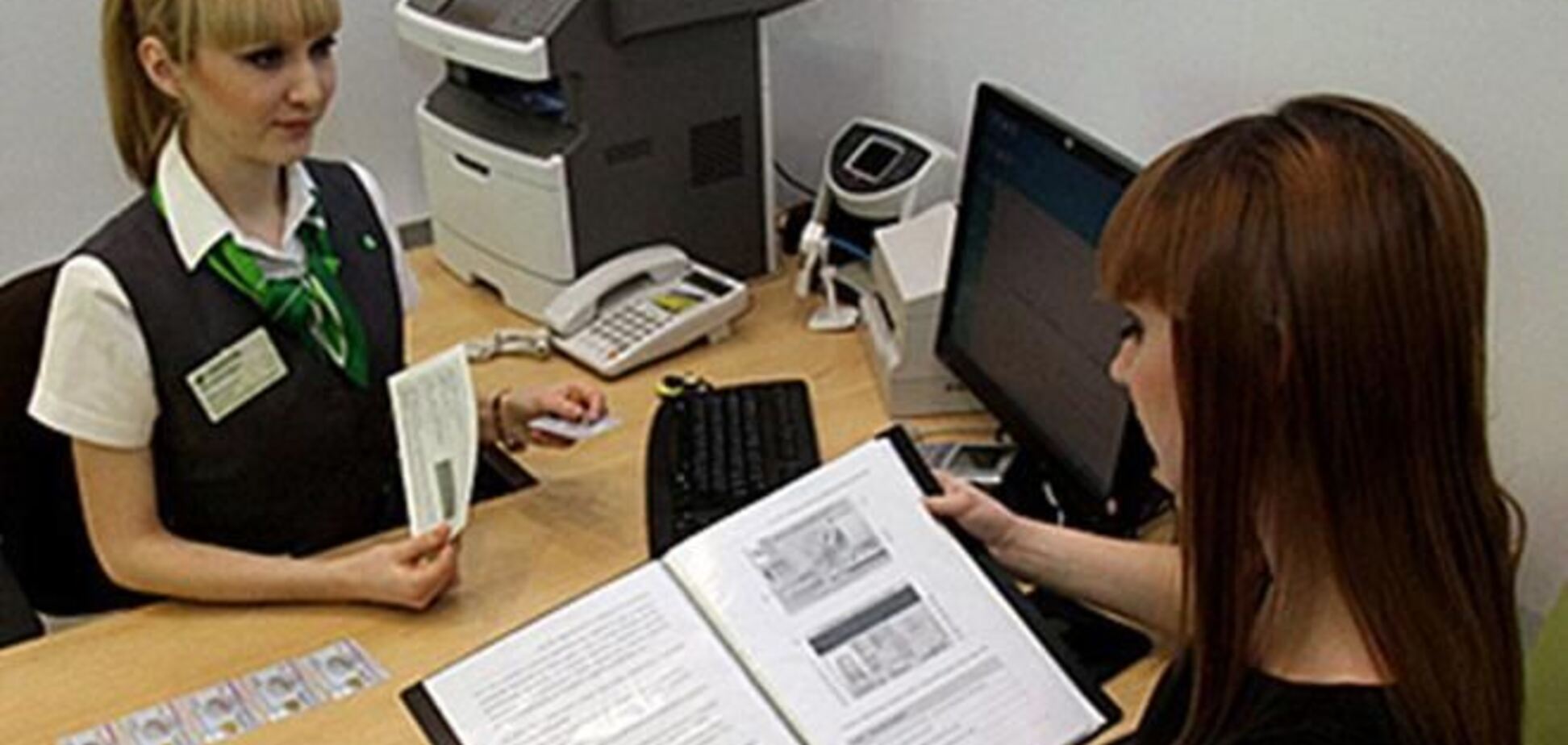 В крымских банках не хватает наличности