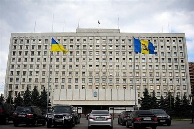Президентом Украины захотели стать 46 человек