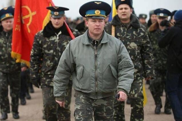 Жена полковника Мамчура: звонят оставшиеся в Бельбеке и просятся обратно в полк