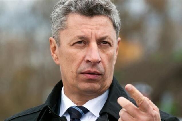 Бойко живет почти на одну зарплату, а в гараже держит 35-летний ВАЗ