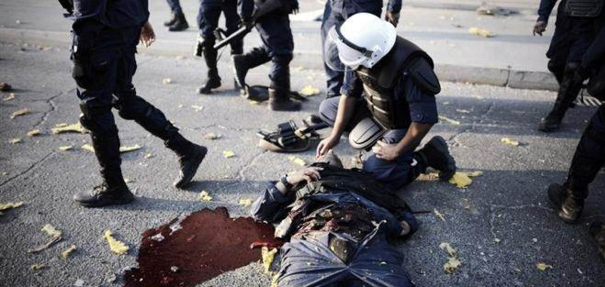Взрыв в Бахрейне: трое погибших