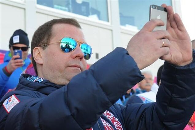 Медведев подумывает дать Украине кредит на погашение долга за российский газ