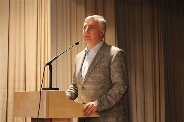 Учебники времен министра Табачника запретят - Квит