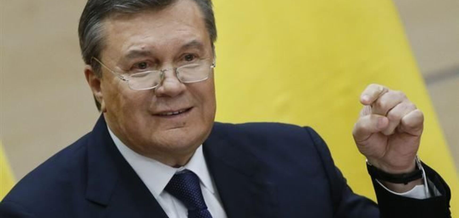 Керри: Янукович бросил свой народ и страну
