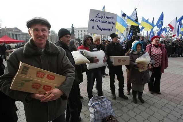 Больше сотни крымчан согласны выехать во Львов для временного проживания