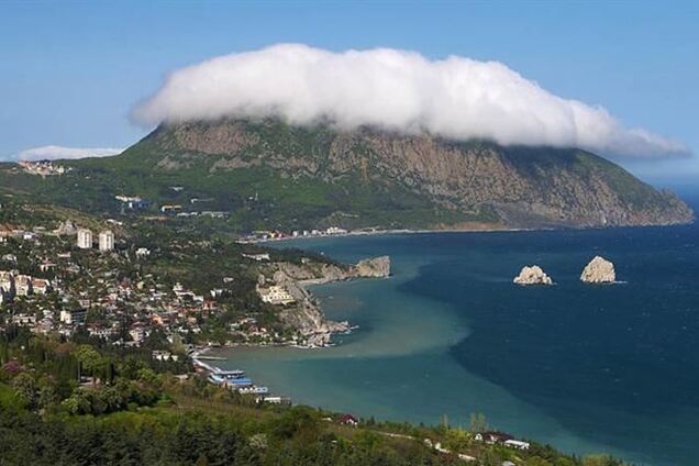 Министр культуры России призвал россиян отдыхать в Крыму