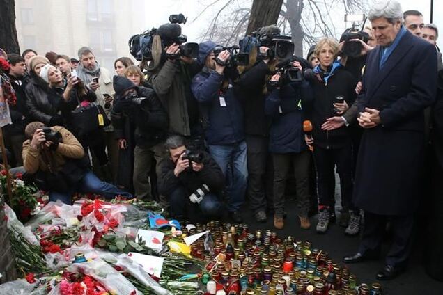 Керрі був зворушений обстановкою на Майдані
