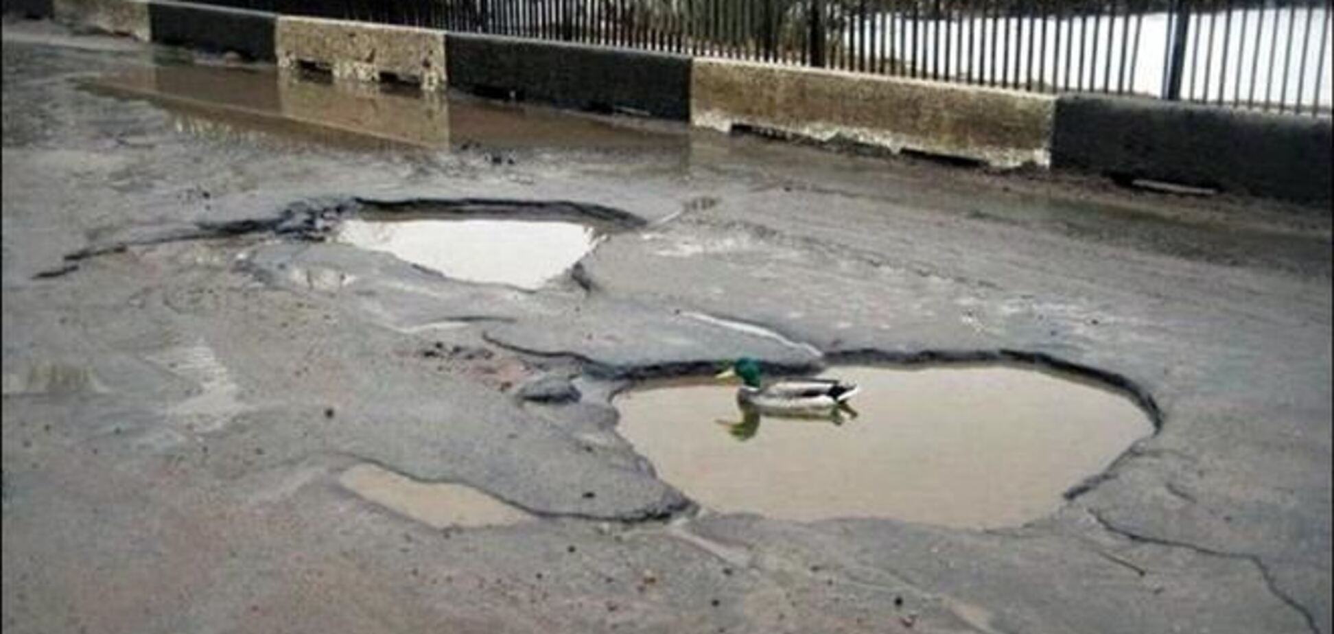 Эксперт: украинские дороги может спасти только реформирование отрасли