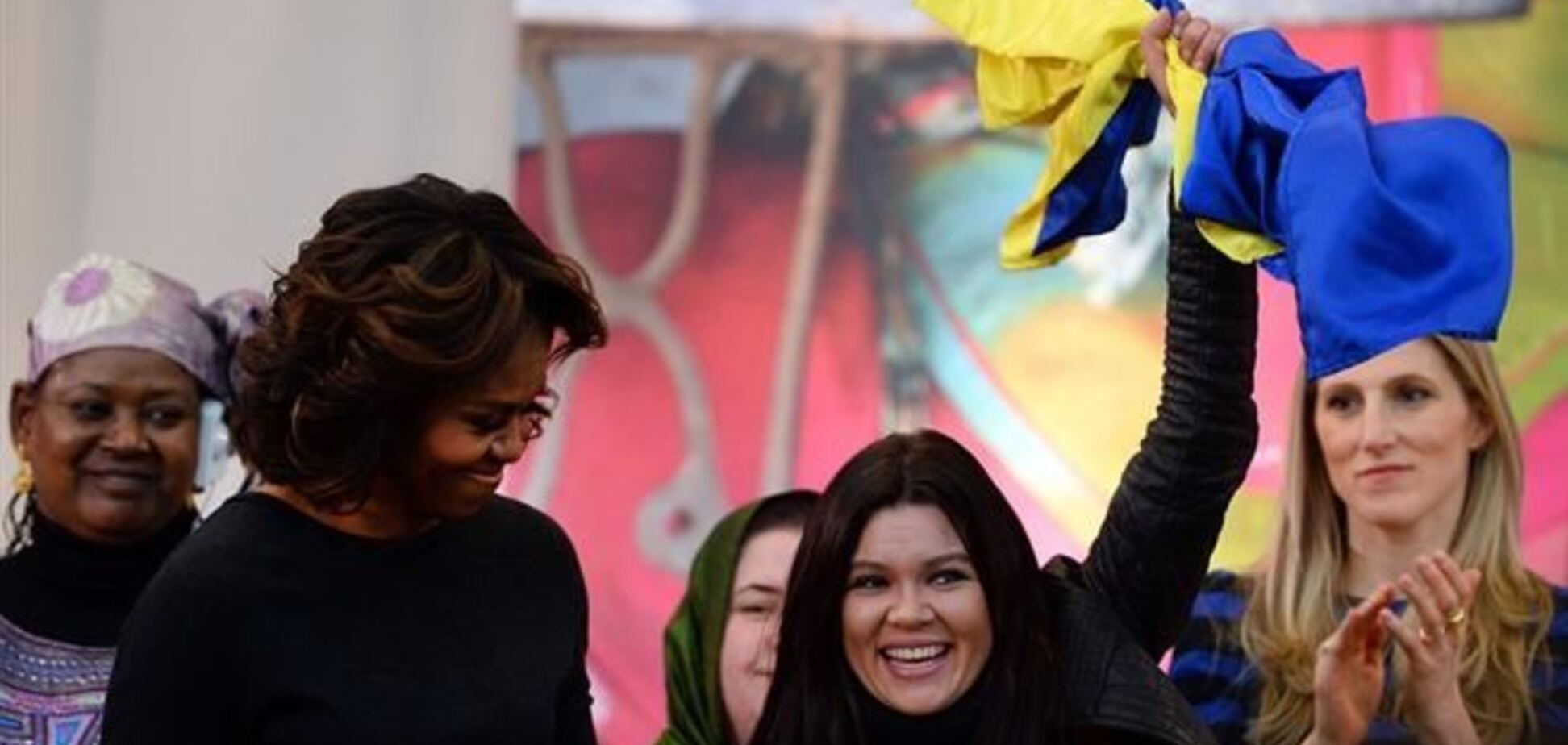 Награду за отвагу Руслане вручила лично Мишель Обама