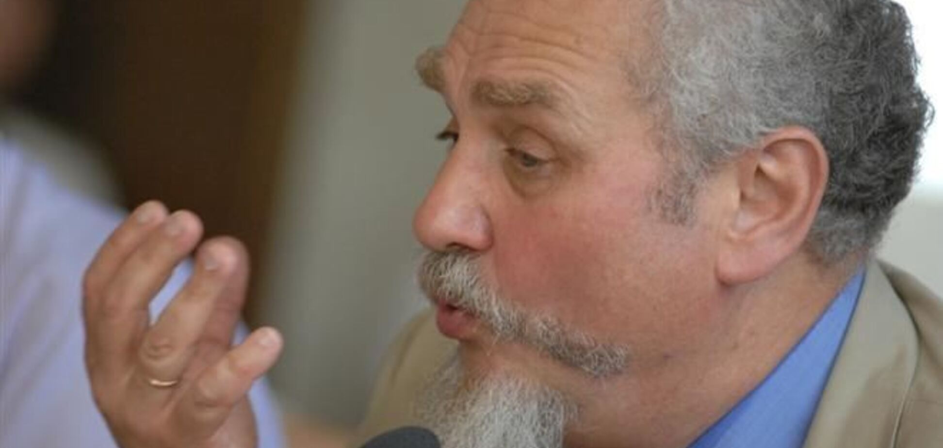 Уволенного профессора МГИМО пригласили на работу в Киев