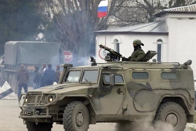 Россияне провели психологичиские штурмы в Крыму