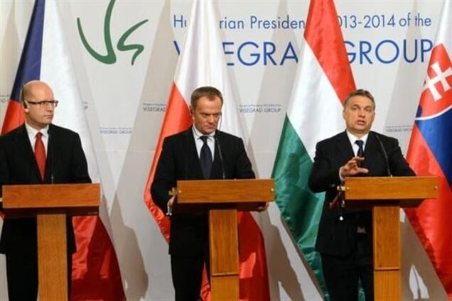 Вишеградська четвірка закликає ЄС і НАТО допомогти Україні