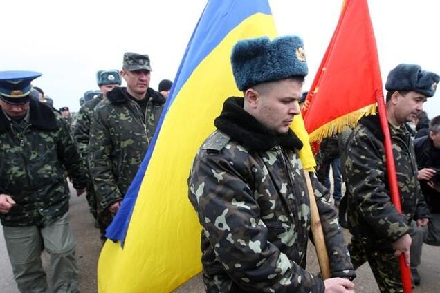 Українські прикордонники відновили роботу пункту пропуску 'Крим'