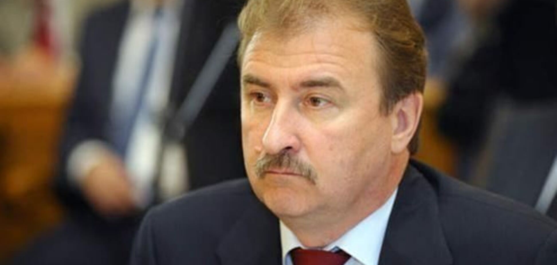 Суд запретил Попову выезжать за границу