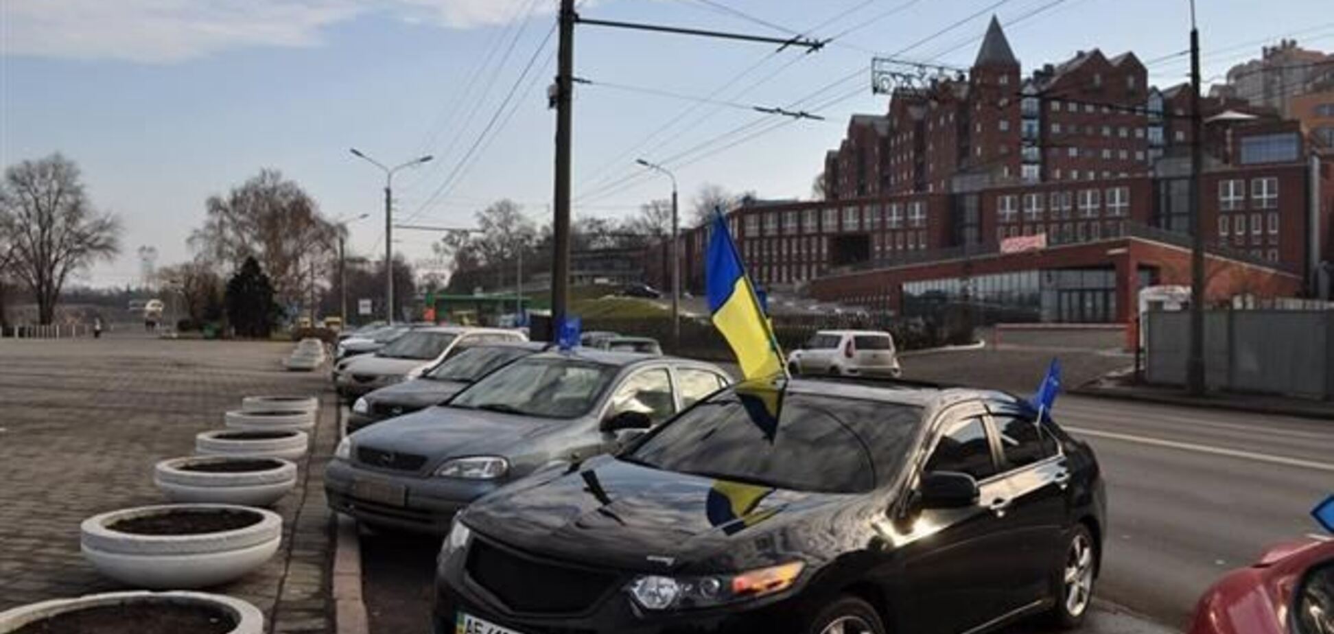 Автомайдан планирует масштабный автопробег на Крым