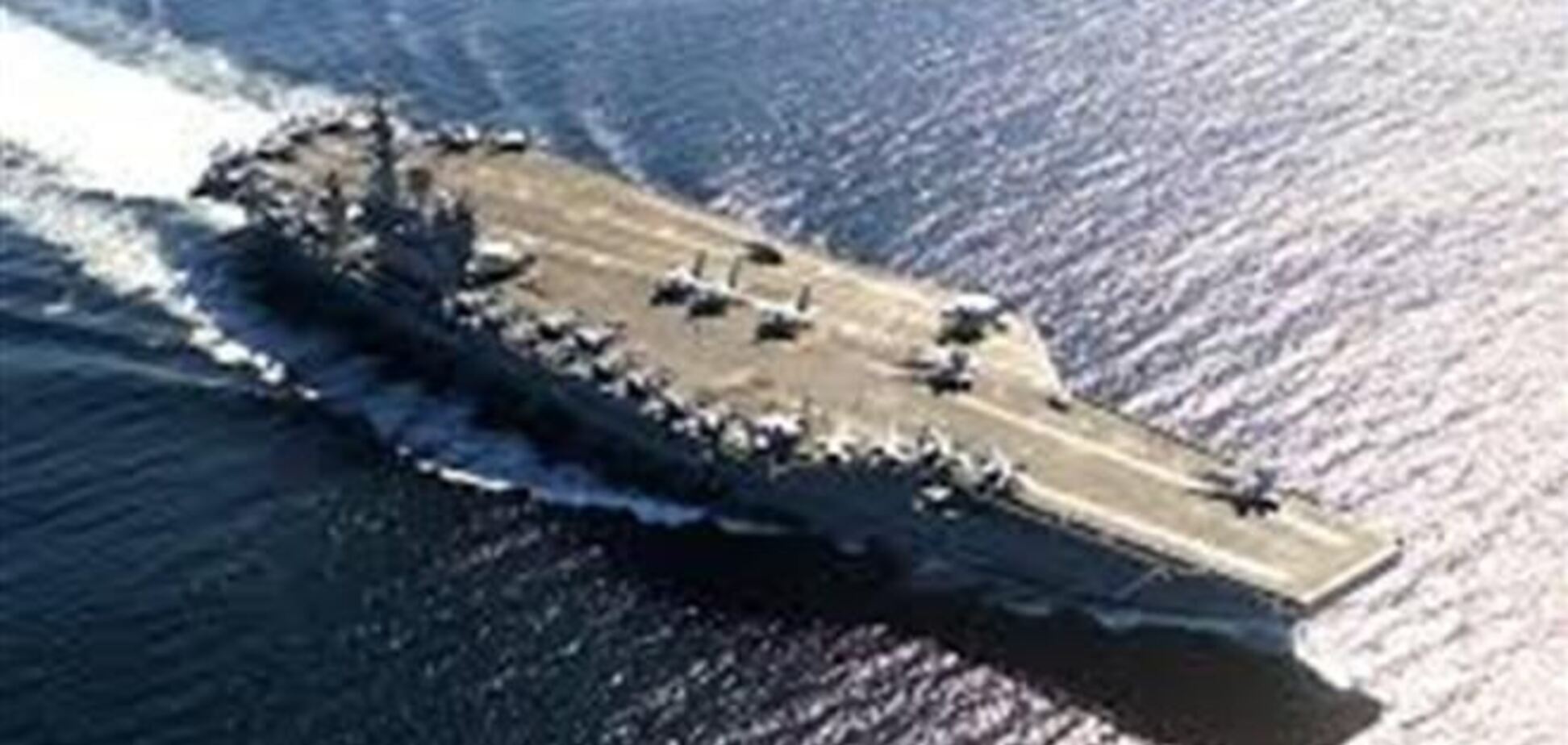 Авианосец США 'Джордж Буш' сможет пройти в Черное море – эксперт