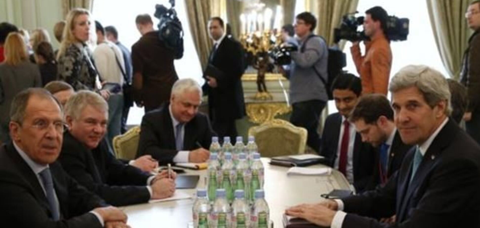 Лавров в Париже не захотел говорить с украинским министром