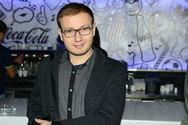 Син Повалій запропонував палити радянські книги